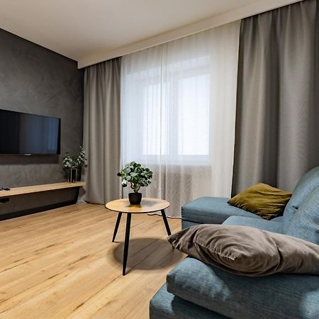 Apartamenty Premium, Faktura Vat, Zrodlowa Centrum Parter Ground Floor Parking Super Lokalizacja Two Bedrooms Kitchen 50 M2 Kielce Eksteriør bilde