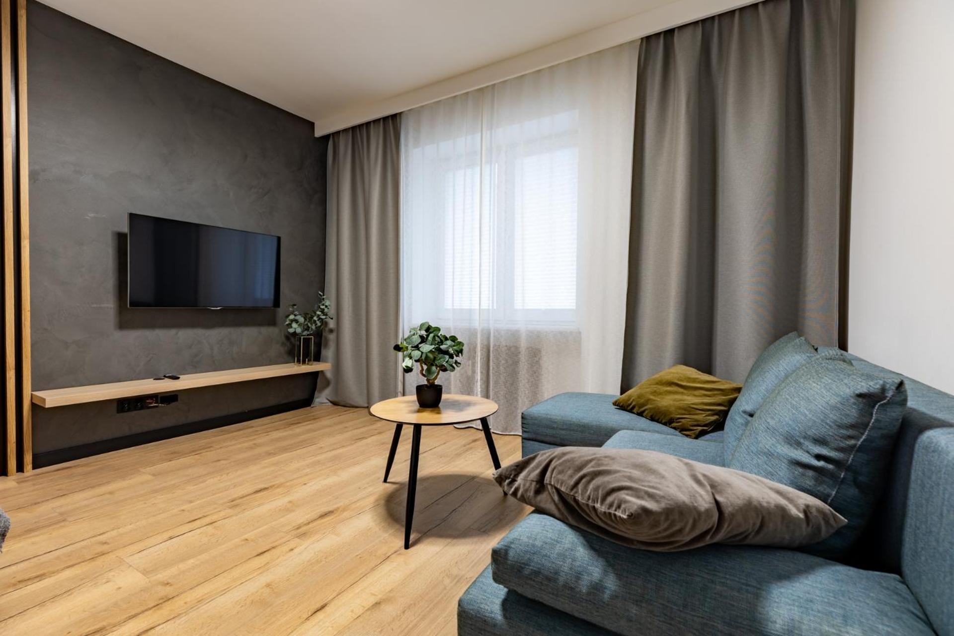 Apartamenty Premium, Faktura Vat, Zrodlowa Centrum Parter Ground Floor Parking Super Lokalizacja Two Bedrooms Kitchen 50 M2 Kielce Eksteriør bilde